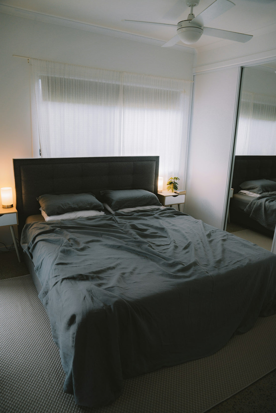 How to Style Your Bed with Linen for That Effortless "Quiet Luxury" Look
