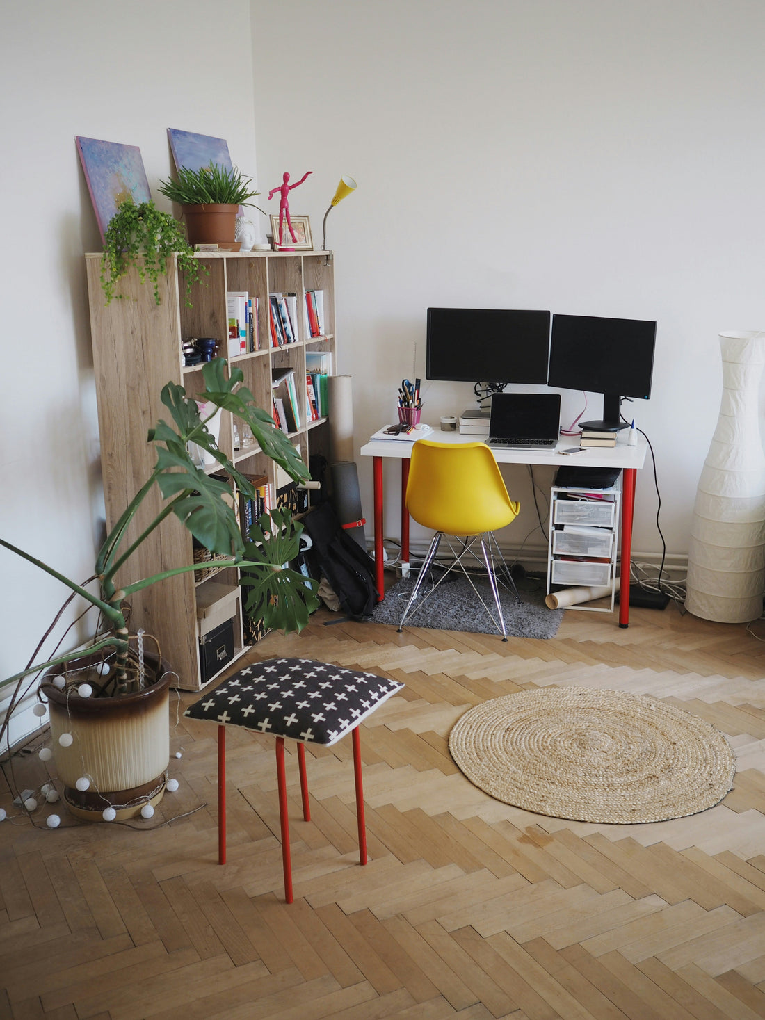 One Rug, Two Vibes: Styling Your Jute Rug for Boho Chic vs. Modern Minimalist