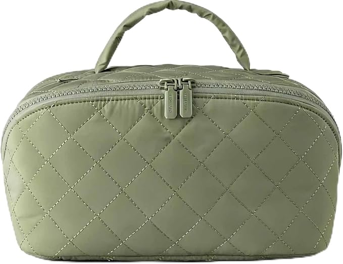 Petition Travel Makeup Bag For Women - Quilted Makeup Bag,180° Open Lay-Flat Cosmetic Case,5 Colors Large Capacity Waterproof Make Up Bag Set,With Compartments (Green)