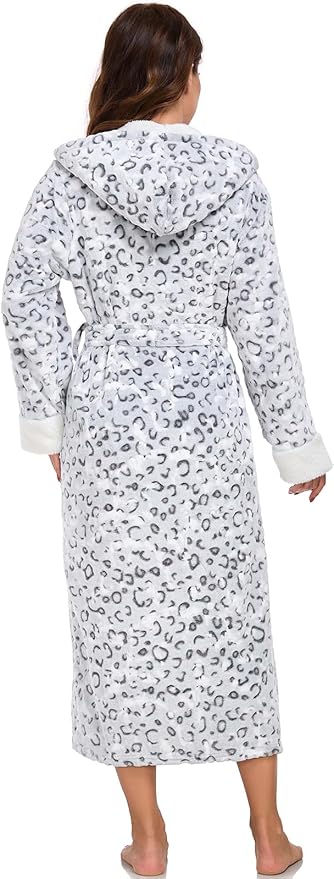 RONGTAI Womens Plush Fleece Hooded Bathrobe, Thick Nightgown Long Robe Sleepwear with Two Side Pockets and Belt
