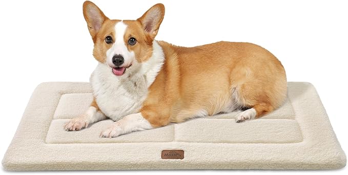 MASSFU Reversible Dog Crate Pad Bed for Medium Small Dogs,Washable & Non-Slip Kennel Pet Mat, High Density Foam and Soft Fleece Cat Bed for Indoor & Outdoor Use, 29" x 21", Cream White