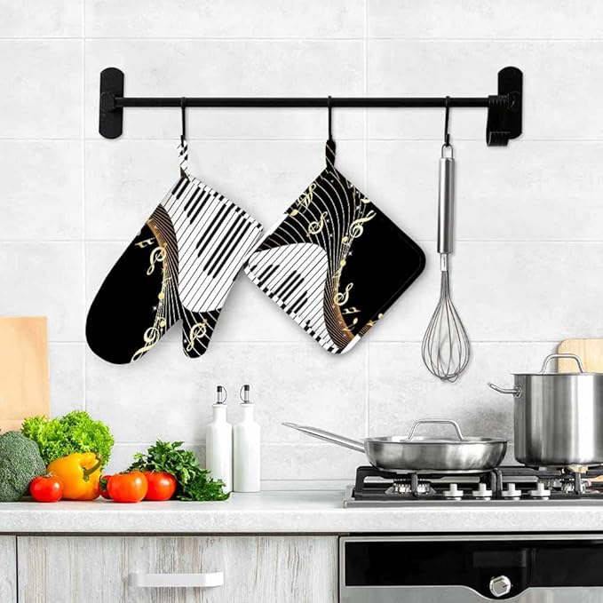 Mxocom Piano and Music Note Heat-Resistant Oven Mitts and Pot Holder Instrument Melodic Letter Twinkle Black Kitchen Non-Slip Cooking Microwave Gloves for Cooking Baking Grilling