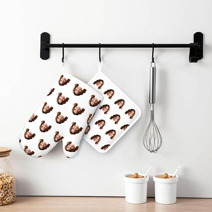 Custom Oven Mitt and Pot Holder with Your Face, Customizable 2 Pcs Silicone Oven Glove and Potholders Personalized Kitchen Gifts for Chefs Cooking Lovers