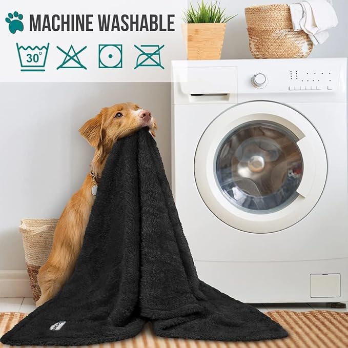 PetAmi Dog Blanket for Small Medium Dogs, Black Fluffy Soft Sherpa Fleece for Puppy, Kitten, Doggie - Calming Pet Throw for Couch, Sofa, Bed - Washable, Medium 29x40