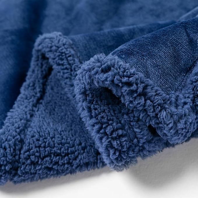 Maidewow Waterproof Dog Throw Blanket Reversible Pet Fleece Blankets Bed Cover Dark Blue Puppy Blankets Leakproof Sofa Couch Washable Cover Cat Pet Blanket for Warm-Navy Blue,S-40x28in