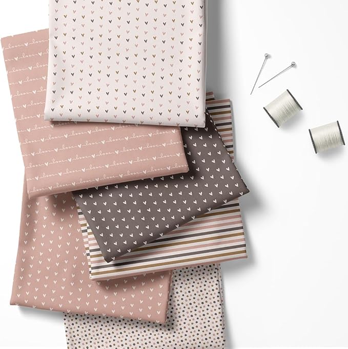 Patchwork Fabric Panel 100x155 cm, 100% Cotton Satin, 6 Coordinated Heart & Dot Patterns, Soft Blush Neutral Quilting & Sewing Fabric (Coffee Hearts, 6pcs 50x50cm)
