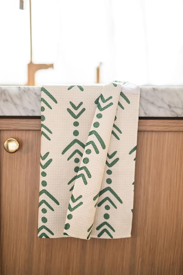Desert Aqua 2 Pack Double Sided || Not Your Ordinary Kitchen Towels || Dish Towels ||Quick Dry || Waffle Weave Microfiber || Highly Absorbent || Hanging Hook (Blue Green Arrow)