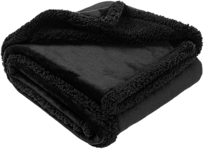 Waterproof Pet Blanket, Flannel Dog Blanket, Liquid Urine Leak-Proof, Furniture Protection Pads, Double-Sided, Large Space, Suitable for Small, Medium, Large Dogs, Cats, Black, M(57" x 40")