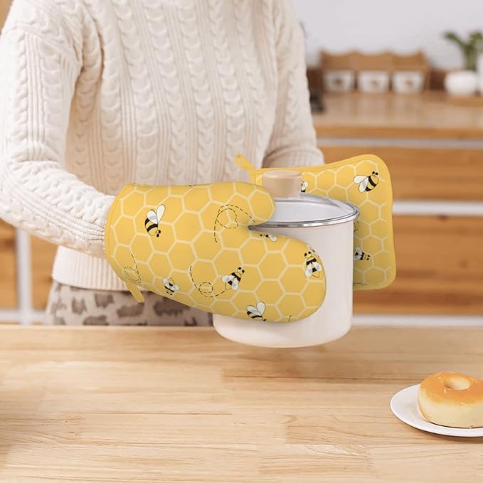 Oven Mitts and Potholders Yellow Bees Honey Silicone Glove Heat Resistant, Kitchen Gloves for Cooking, 2-Piece Set