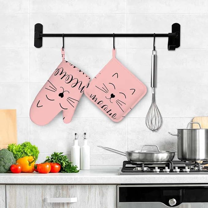 Mxocom Cat Welcome Silicone Oven Mitts and Pot Holders Sets Cute Cat Smile Face Graphic BBQ Gloves for Kitchen,Cooking,Baking,Grilling