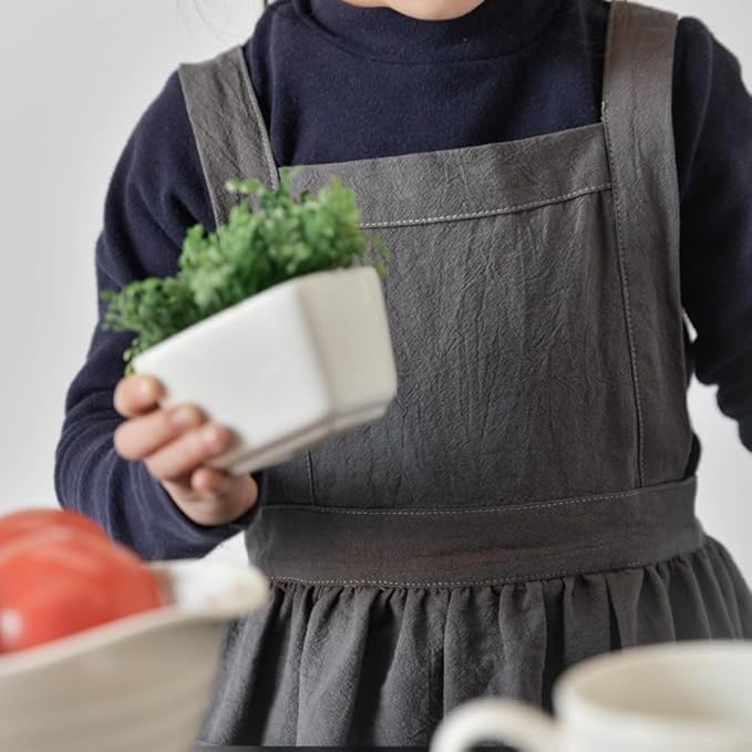 IWEMEK Kids Aprons for Girls Cooking Child Cotton Linen Apron Dress with Pockets Art Baking Gardening Painting Apron Pinafore
