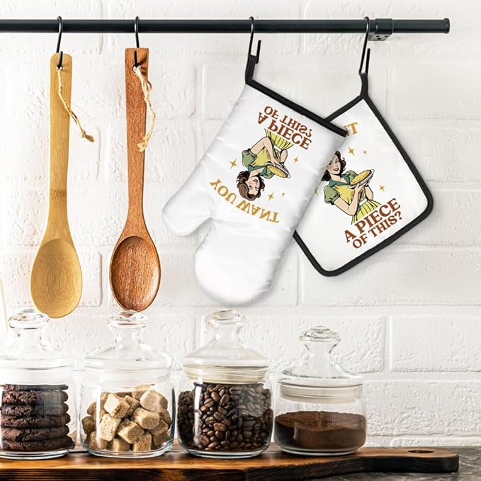 You Want A Piece of This Cute Oven Mitts and Pot Holders Set, Retro Kitchen Gadgets, Baking Gloves for Making Cakes, Dessert Cake Lovers, Cooking Gifts for Women Hostes Housewive Moms Sister