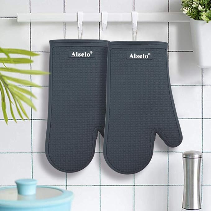 Oven Mitts Heat Resistant Silicone Kitchen Gloves for 550 Degrees with Waterproof and Non-Silp, Set of 2 Oven Gloves for Baking Cooking Barbecue Microwave Machine Washable (Grey, 2)