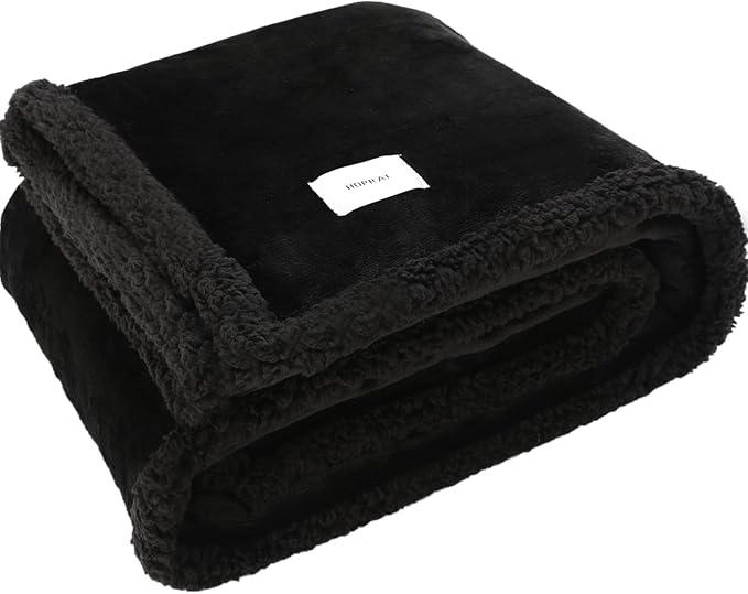HOPRAI Dog Blanket, Waterproof Reversible Sherpa Fleece Throw Blanket, Furniture Cover for Bed, Couch, Sofa Protection from Liquid Pee and Pet Fur of Puppy, Cat (Black XS20*27inches)