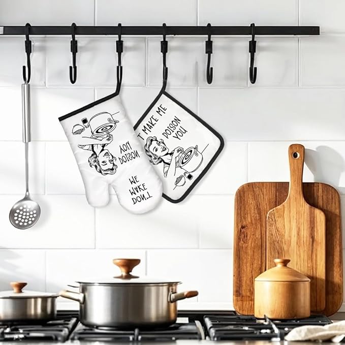 DYJYBMY Don't Make Me Poison Your Food Funny Vintage Lady Oven Mitts and Pot Holder Set, Perfect Humor Baking Gifts for Mom Sister BFF Chef Friend Hostess Housewarming, Sarcastic Oven Mitts for Women