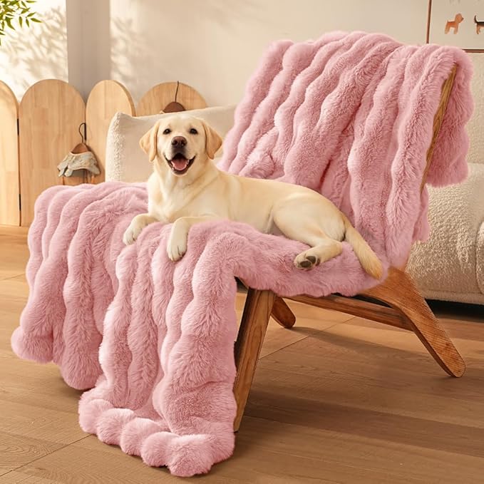 SOMAHE Dog Blanket Self-Warming Throw for Medium & Large Dogs, Dual-Side Sherpa Plush, Thick Crate Bed Cover & Car Seat Mat, Anti-Static Machine Washable No Shrink, 39x30 Inch Pink