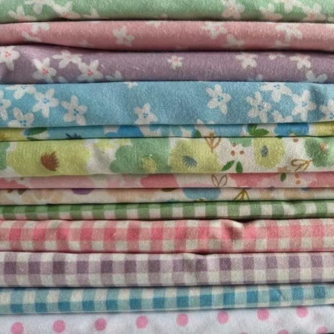 14Pcs 9.8" x 9.8"(25 * 25CM) Cotton Fabric DIY Making Supplies Quilting Patchwork Fabric Fat Quarter Bundles DIY for Quilting Cotton Patchwork Cushions (14pcs Multicolour, 9.8" x 9.8")