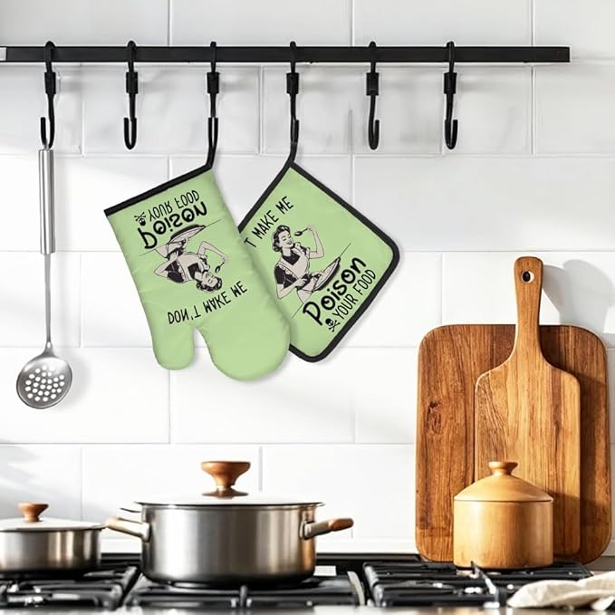 DYJYBMY Don't Make Me Poison Your Food Funny Oven Mitts and Pot Holder Set, Funny Vintage Lady Kitchen Gadgets for Women, Housewarming Gifts for Chef Friend, Baking Gifts for Mom Sister BFF (LS)