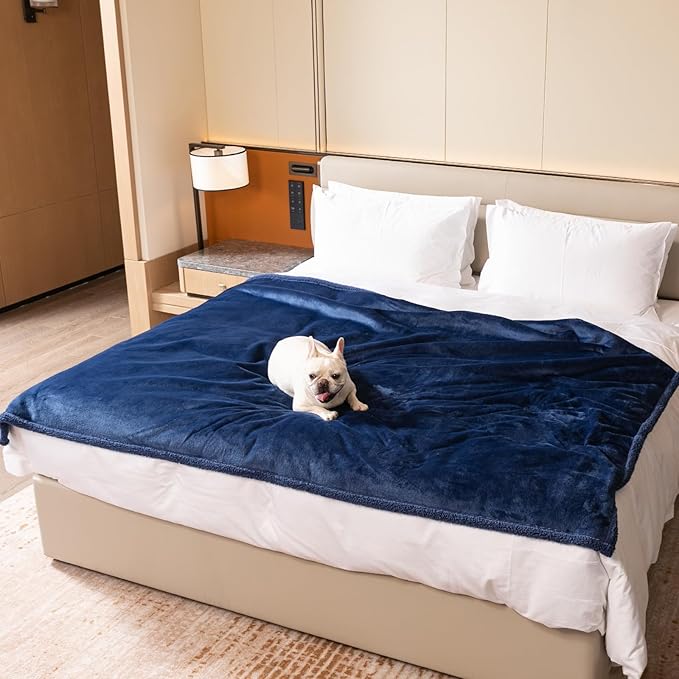 Maidewow Navy Blue Dog Blanket for Pets Reversible Fluffy Pet Bed Cover Mats Waterproof Puppy Blankets Leakproof Sofa Couch Washable Cover Cat Pet Blanket for Warm-Navy Blue,M