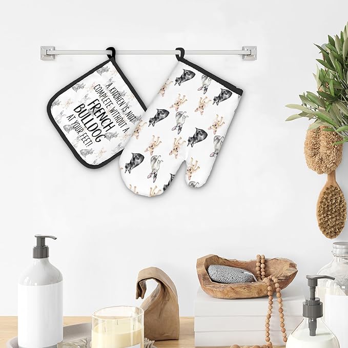 French Bulldog Dog Oven Mitts and Pot Holders Sets, Frenchbulldog Gifts Kitchen Accessories Sets, Complete Without a French Bulldog Heat Resistant Oven Glove Potholders for Kitchen Baking