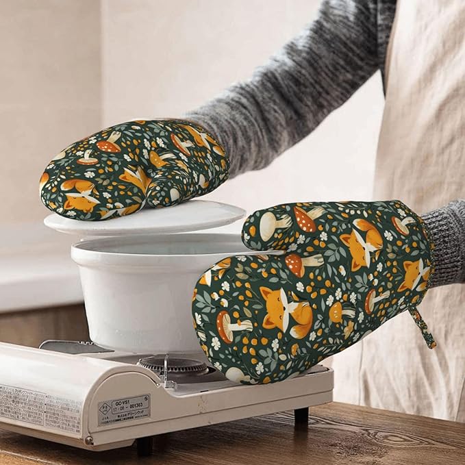 Heat Resistant Oven Mitts 2 Pack, 500°F Silicone Oven Gloves with Non-Slip Grip, Soft Quilted Cotton Lining for Baking, Grilling, BBQ, Cooking (Fox Green)