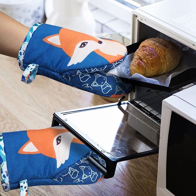 Mini Oven Mitts,2pk - Silicone Little Kitchen Gloves, Heat Resistant with Non-Slip Grip and Soft Quilted Cotton Lining for Safe Baking Cooking Barbecue (Navy, 2)