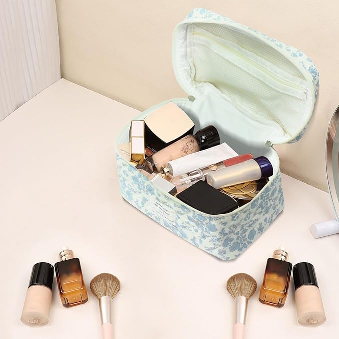 1pc Large Makeup Bag, Cute Cosmetic Bag for Women Girls, Floral Coquette Aesthetic Toiletry Bag, Travel Make Up Organizer Bag (Blue Plaid Bow）