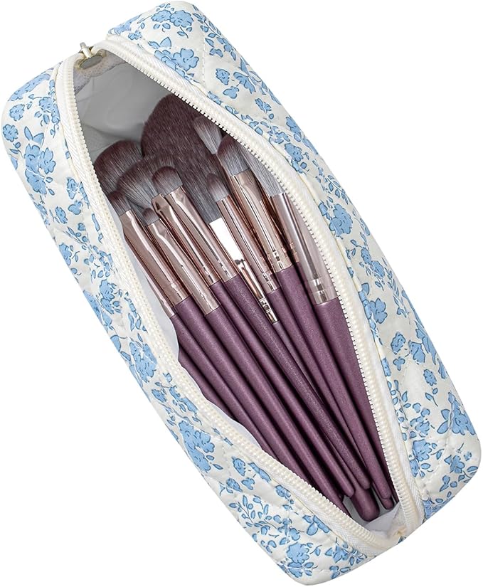 WHHJM Cute Floral Makeup Brush Bag Small Cotton Quilted Cosmetic Bag for Women Travel Toiletry Zipper Make Up Pouch (Blue Floral)