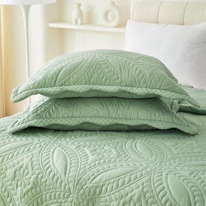 Cmfshape Oversize King Bedspread 128"x120",3 Piece California King Quilt,Lightweight Bed Quilt Set for All Season,Modern Coin Pattern Bedding Set Summer