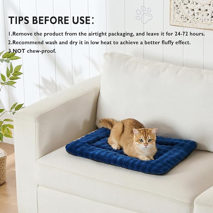 Yaning Pet Bed Mat Crate Pad for Cats Small Dogs, Washable Soft Pet Sleeping Mat Kennel Pad with 3D Bubble Pattern, Navy Blue, 24"x 18"
