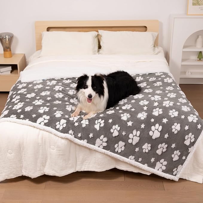 Yaning Waterproof Blanket for Dog Puppy Cat, Cute 3D Textured Paw Dog Blanket for Bed Couch Sofa, Soft Liquid Pee Proof Pet Furniture Protector, 30"x40", Grey