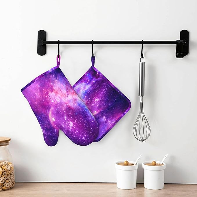 Galaxy Oven Mitts and Pot Holders Set Silicone Heat Resistant Galaxy Star and Nebula Kitchen Gloves Set Nebula Kitchen Mittens Pot Holders for BBQ Cooking Baking Grilling
