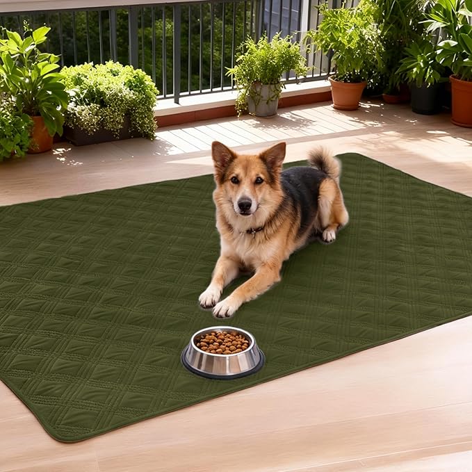 hyha Waterproof Dog Blanket, Reversible Pet Bed Blanket, Soft Sofa Couch Cover for Dogs Washable, Waterproof Pet Couch Covers for Sofa Puppy Cats Furniture Protector(52"x82", Green/Navy Blue)