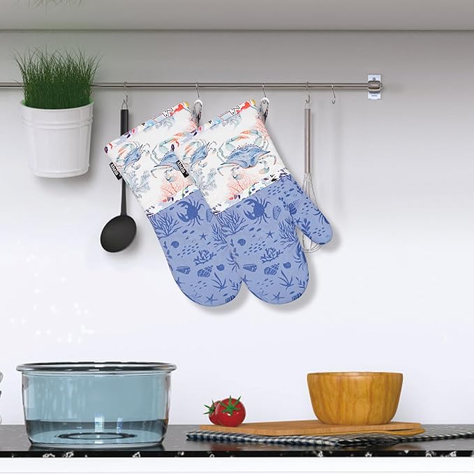 Oven Mitts, Heat Resistant with Soft Quilted Cotton Lining Set of 2, Fashion Crab Design with Silicone Printing Anti-Slip Kitchen Gloves for Safe Backing Cooking Barbecue (Lilac,Crab)