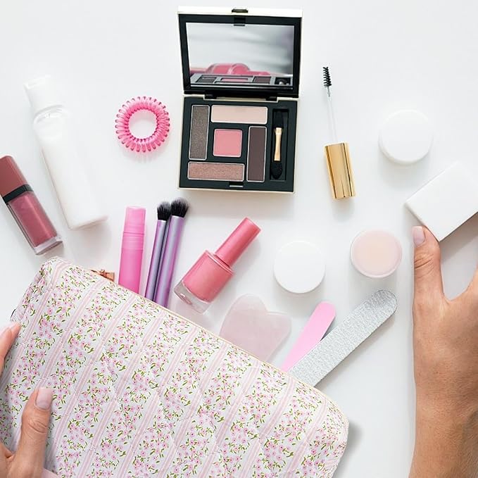 Gosect Floral Makeup Bag, Cute Cosmetic Bag for Women Girls, Quilted Cotton Make up Pouch, Travel Makeup Bags, Portable Storage Toiletry Organizer Bag(Pink Floral)