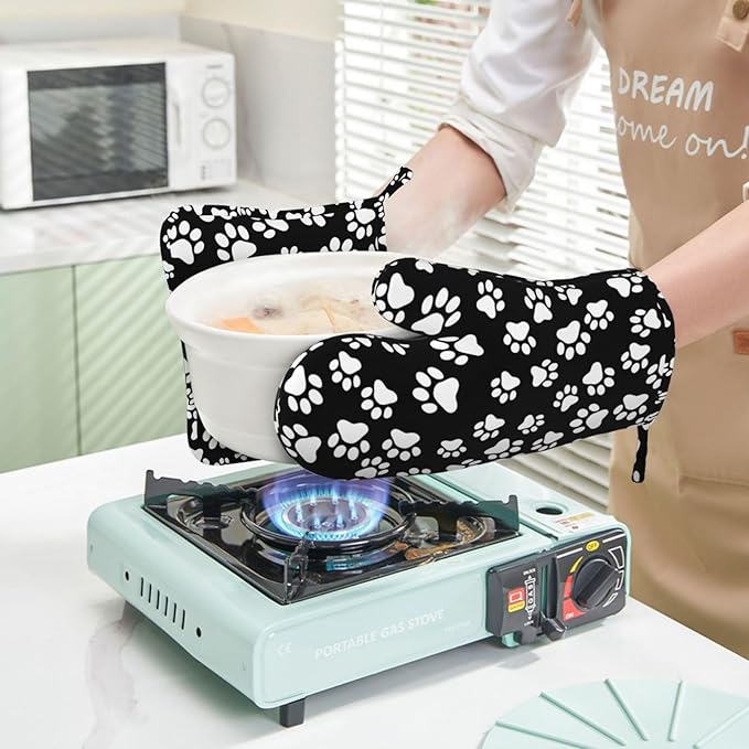 Dog Paw Oven Mitts Pot Holders Set Silicone Cat Footprint Dog Paw Prints Black White Kitchen Oven Mitts Heat Resistant Potholders Non-Slip 4pcs Hot Pads and Oven Gloves Sets for Baking