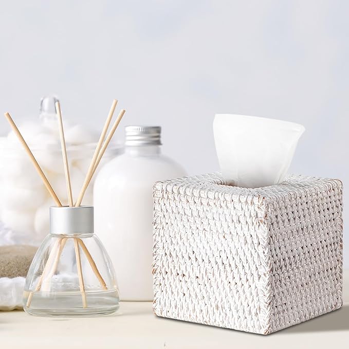 Kigley 2 Pcs Square Rattan Tissue Box Cover Boho Wicker Tissue Cube Box Cover 5.5'' x 5.5'' x 5.5'' Decorative Natural Wicker Hand Woven Napkin Box Holder Bathroom Office Car Accessories (White)