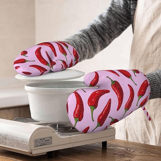 Heat Resistant Oven Mitts 2 Pack, 500°F Silicone Oven Gloves with Non-Slip Grip, Soft Quilted Cotton Lining for Baking, Grilling, BBQ, Cooking (Peppers Pink Red)