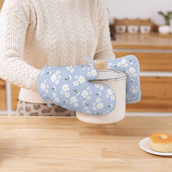 Oven Mitts Pot Holders Set Daisy Flower Pastel Silicone Kitchen Gloves Potholders Heat Resistant for Chef Baking Cooking Grilling BBQ 4 Pack Mitt