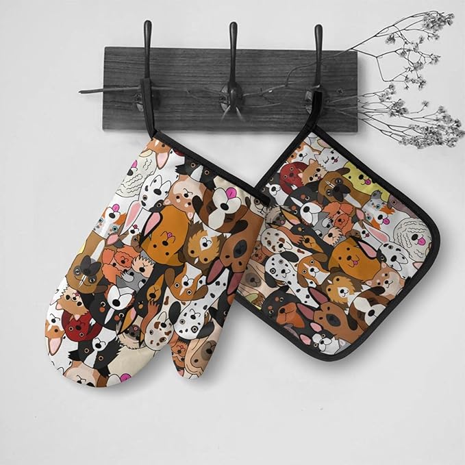 Cute Dogs Oven Mitts and Pot Holders Insulated Gloves & Kitchen Counter Safe Mats for Cooking BBQ Baking Grilling (2-Piece Set)