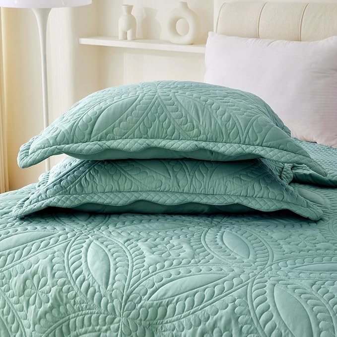 Cmfshape Oversize King Bedspread 114"x102",3 Pieces California King Size Quilt,Lightweight Blue Quilt Set for All Season,Modern Coin Pattern Bedding Set(1 Quilt,2 Pillowshams)