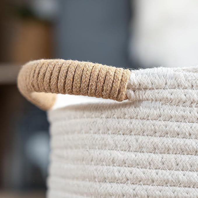 LILO DESIGN CO. Dog Toy Basket - Cotton Rope Dog Toy Bin With Handle - Cute Woven Pet Toy Box - Perfect Toy Basket For Pets - Storage Baskets For Organizing - Toy Box For Dogs