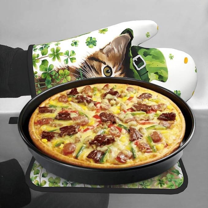 Shamrock Green Leaf Oven Gloves and Pot Holders 2PCS Sets Cute Cat Kitchen Baking Accessories Spring Clovers Heat Resistant Oven Mitts Hot Pads for Cooking BBQ Decorative Kitchen Gift