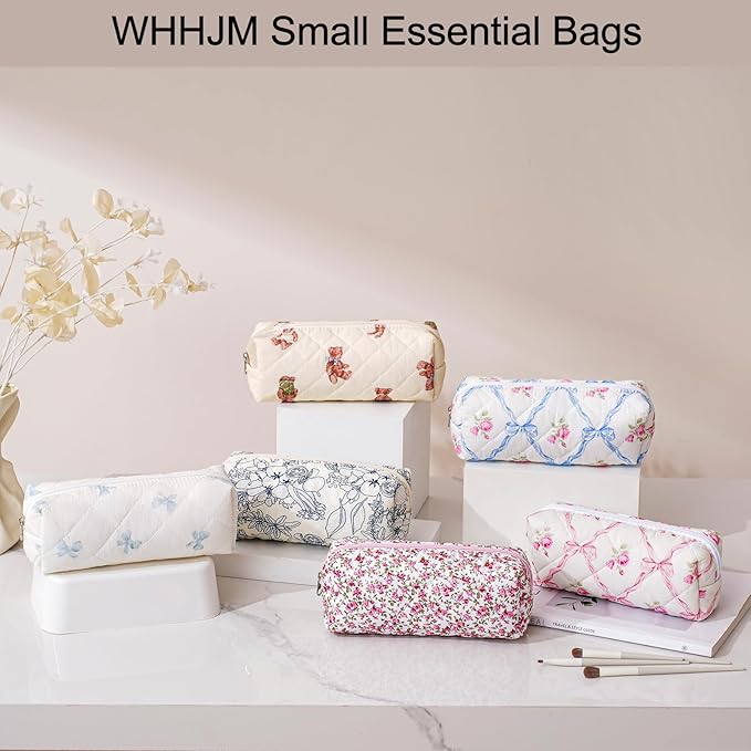WHHJM Cute Floral Makeup Brush Bag Small Cotton Quilted Cosmetic Bag for Women Travel Toiletry Zipper Make Up Pouch (Blue Small Bowknot)