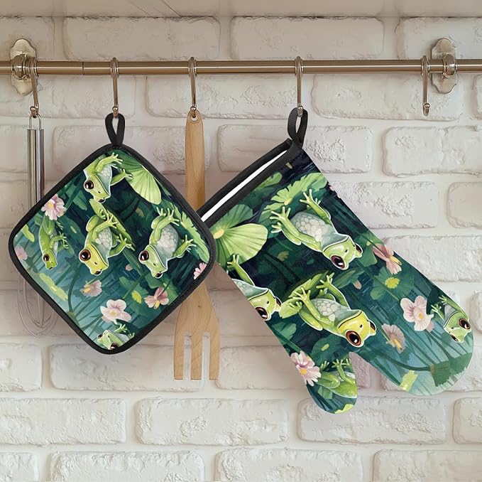 Oven Mitts and Pot Holders Sets of 2,Animal Frog Pattern Heat Resistant Kitchen Oven Gloves Potholder for Baking Grilling BBQ Cooking