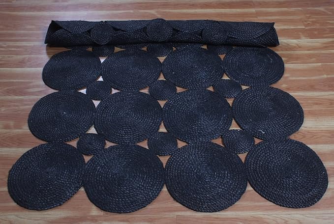 Scalloped Jute Rug, Hand Woven Runner Area Rug, 5x10 Ft Black Braided Natural Sisal Kilim Rugs for Living Room, Kitchen, Entryway, Farmhouse