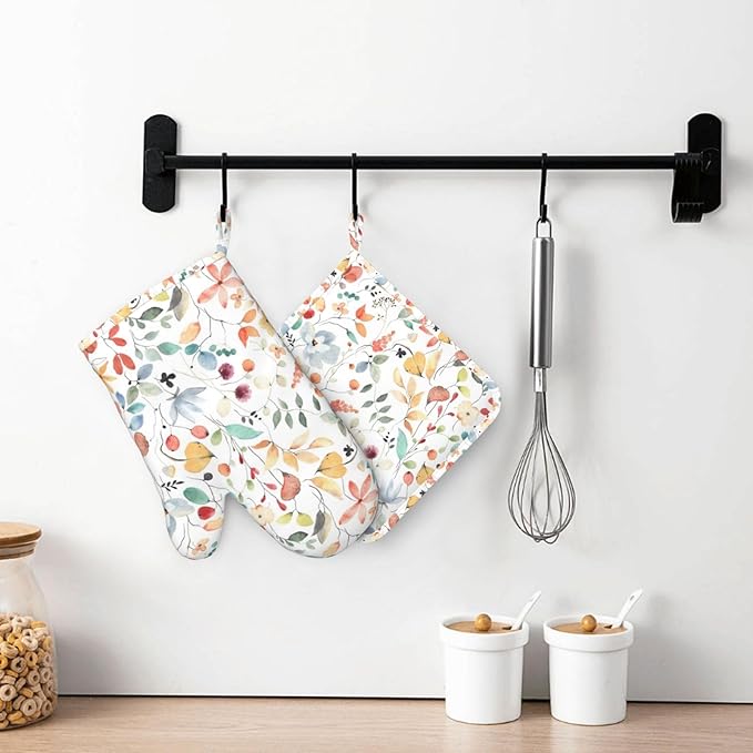 Sprint Floral Butterfly Oven Mitts Pot Holders Set Silicone Rustic Colorful Wild Flowers Kitchen Oven Mitts Heat Resistant Potholders Non-Slip 4pcs Hot Pads and Oven Gloves Sets for Cooking