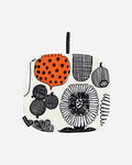 MARIMEKKO Puutarhurin Parhaat Kettle Holder with Hanging Loop – Refine Your Kitchen Décor with Our White, Orange & Black Pot Holders – Ideal Table Linens for Kitchen & Oven (8" L x 8" W)