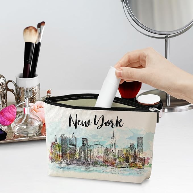 New York Lovers Gift Makeup Bag Cosmetic Bag, New York Travel Gifts Girls Trip Gifts Favors, New York Souvenir Merch Friendship Gifts for Women NY Lovers Traveller Sister Female Birthday Christmas