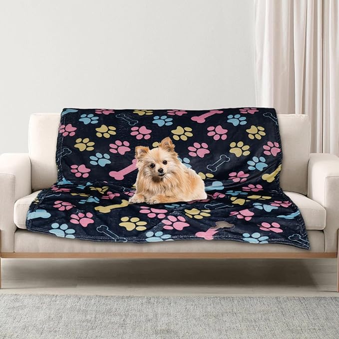 Gowyeg Dog Blanket for Medium Dogs Washable - Soft Fluffy Puppy Blanket with Premium 300GSM Coral Fleece, Cozy Calming Cat Blankets for Indoor Cats for Kitten Doggy, Navy Blue